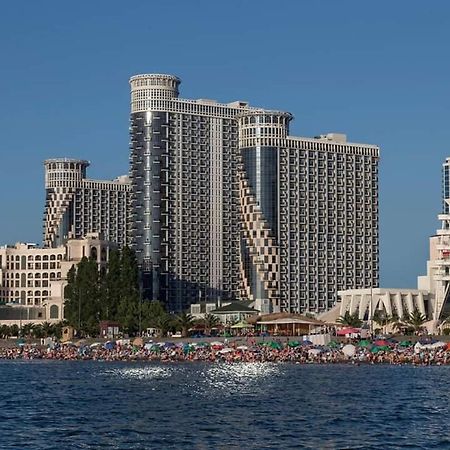 Apartment Twin Towers David Batumi Exteriér fotografie