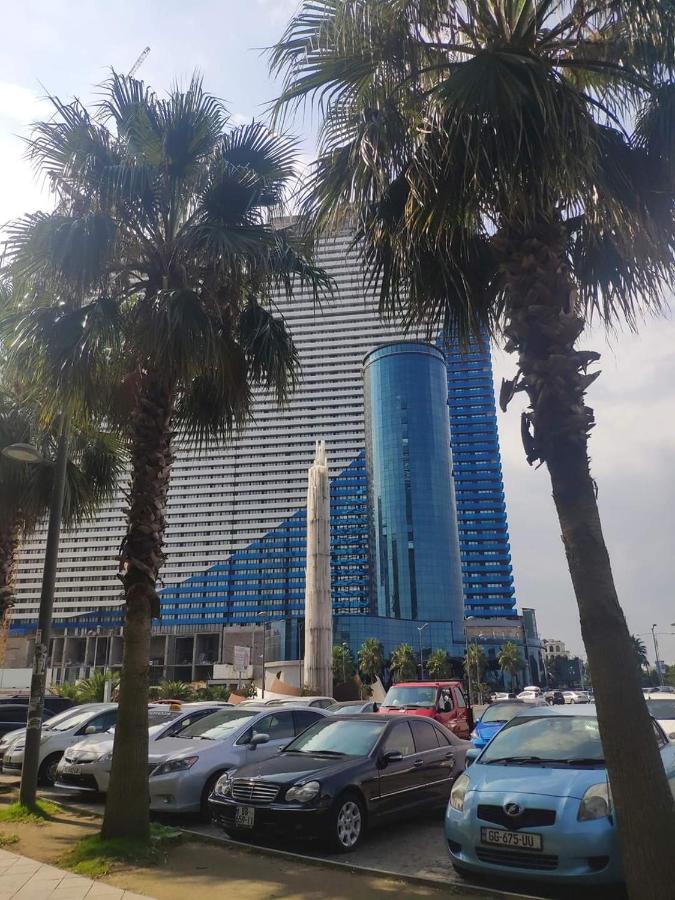 Apartment Twin Towers David Batumi Exteriér fotografie