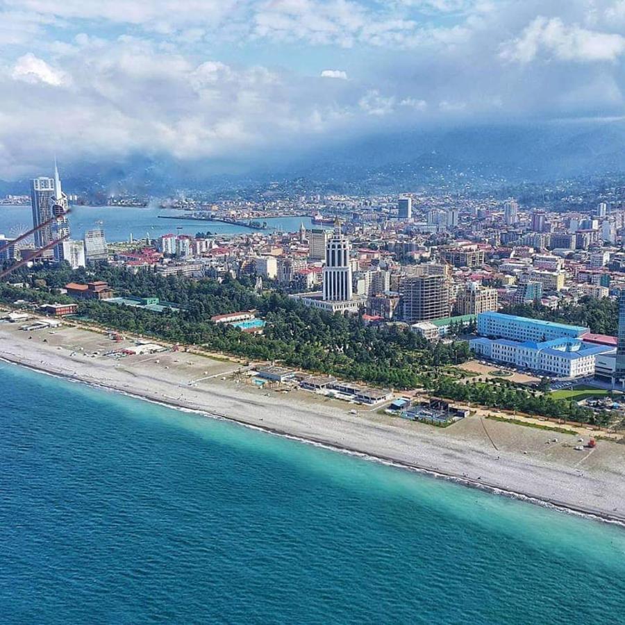 Apartment Twin Towers David Batumi Exteriér fotografie
